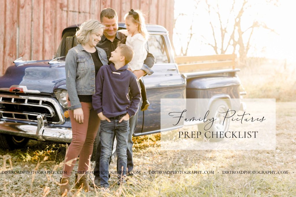 family pictures session prep checklist, nebraska family portrait photographer